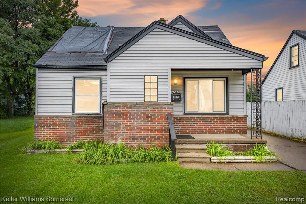 8733 Hupp Avenue, Warren, MI 48089