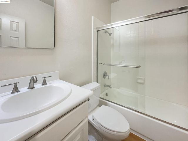 2200 Agnew RD 212, Santa Clara, CA 95054