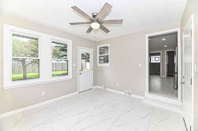 7916 22nd AVENUE, Kenosha, WI 53143