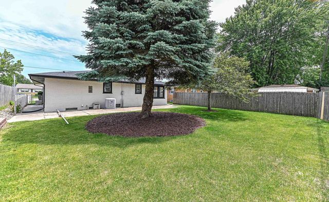 7916 22nd AVENUE, Kenosha, WI 53143