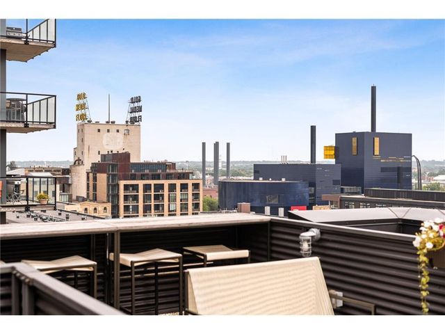 250 Park Avenue 614, Minneapolis, MN 55415