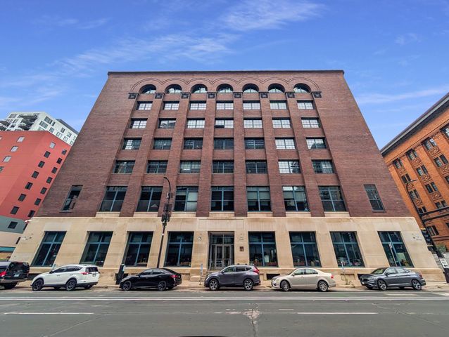 250 Park Avenue 614, Minneapolis, MN 55415