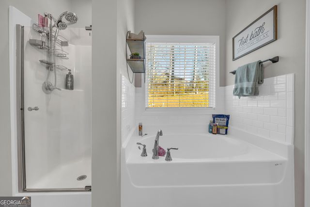 223 Maple Drive, Commerce, GA 30529