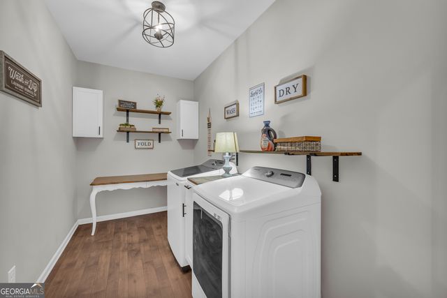 223 Maple Drive, Commerce, GA 30529