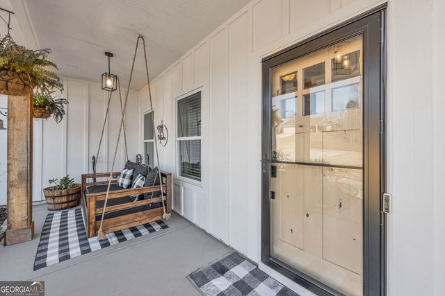 223 Maple Drive, Commerce, GA 30529