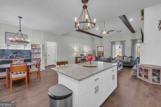 223 Maple Drive, Commerce, GA 30529