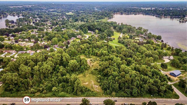 9915 Highland Road, White Lake Twp, MI 48383