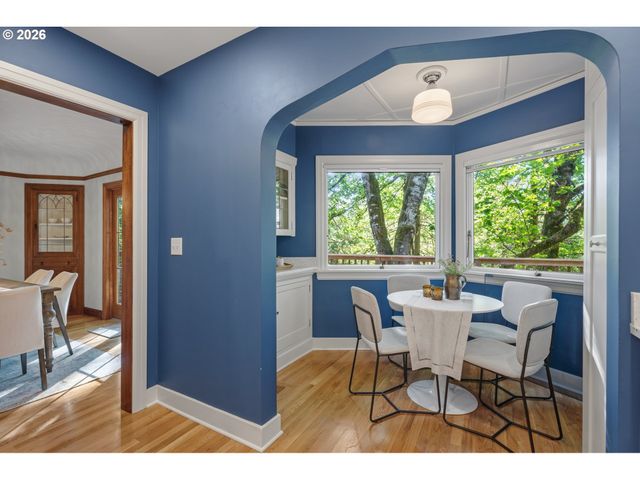 3148 Sw FAIRVIEW Blvd, Portland, OR 97205