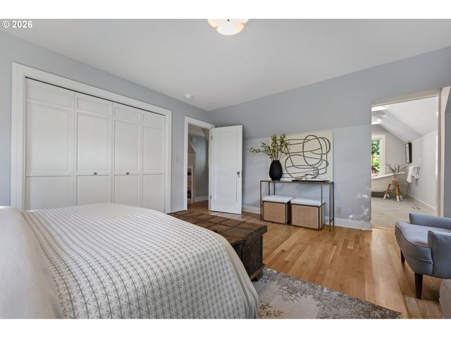 3148 Sw FAIRVIEW Blvd, Portland, OR 97205