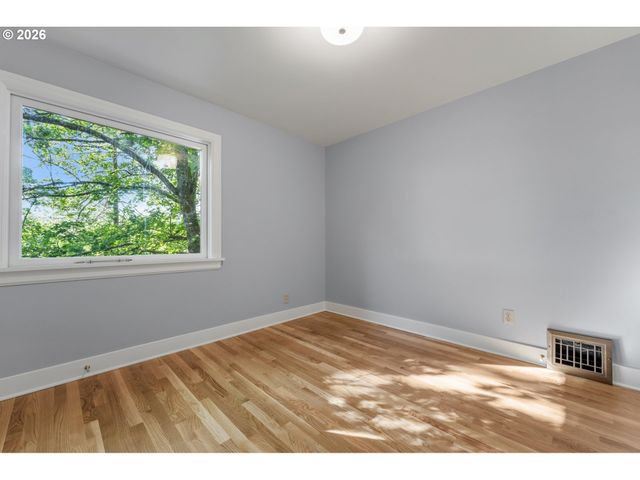 3148 Sw FAIRVIEW Blvd, Portland, OR 97205