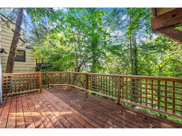 3148 Sw FAIRVIEW Blvd, Portland, OR 97205
