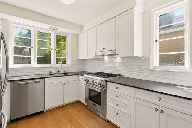 907 W 20TH Ave, Spokane, WA 99203