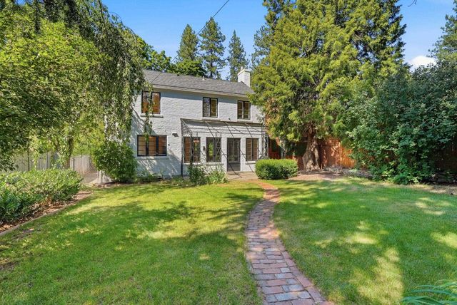 907 W 20TH Ave, Spokane, WA 99203