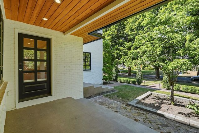 907 W 20TH Ave, Spokane, WA 99203