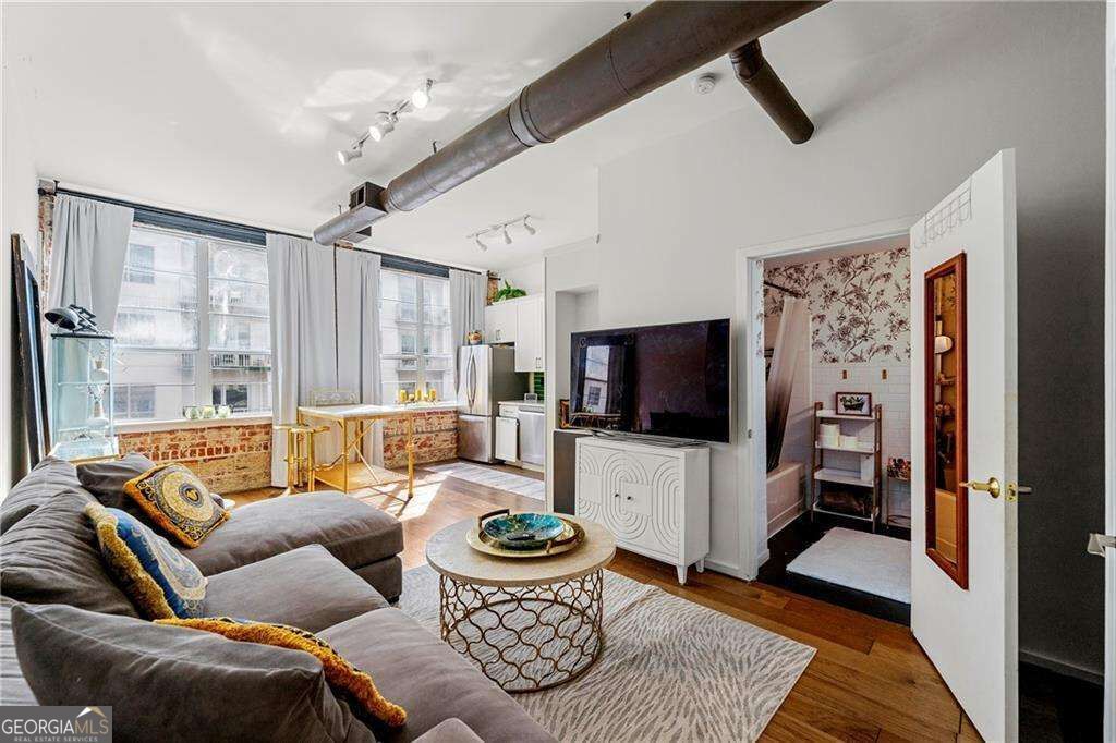 800 Peachtree Street NE 8601, Atlanta, GA 30308