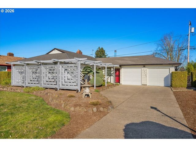 13705 Ne SACRAMENTO St, Portland, OR 97230