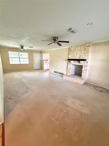 317 Allenwood Drive, Princeton, TX 75407