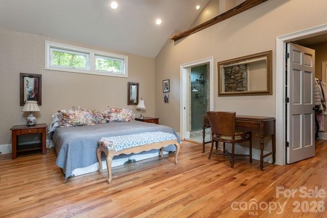 25 Mineral Springs Road, Asheville, NC 28805