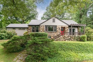 25 Mineral Springs Road, Asheville, NC 28805