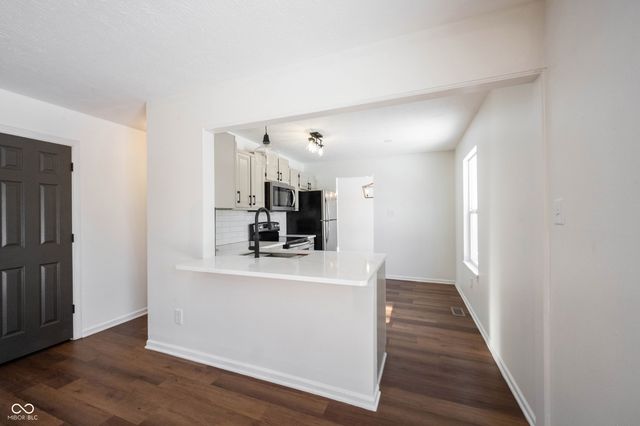 6785 Dunsany Lane, Indianapolis, IN 46254