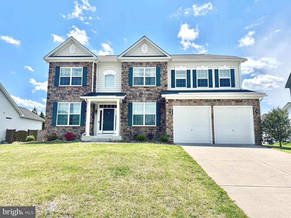 223 DARTMOOR DR, Stephens City, VA 22655