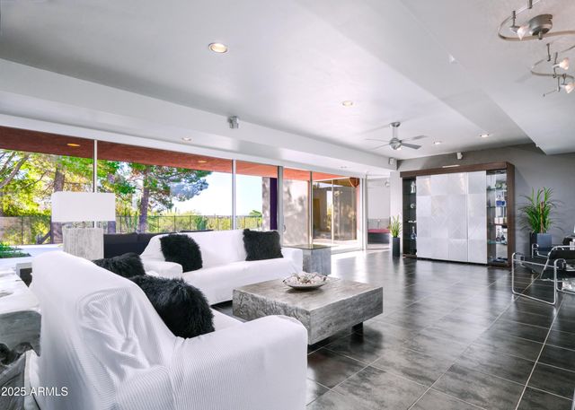 34848 N DESERT RIDGE Drive, Scottsdale, AZ 85262