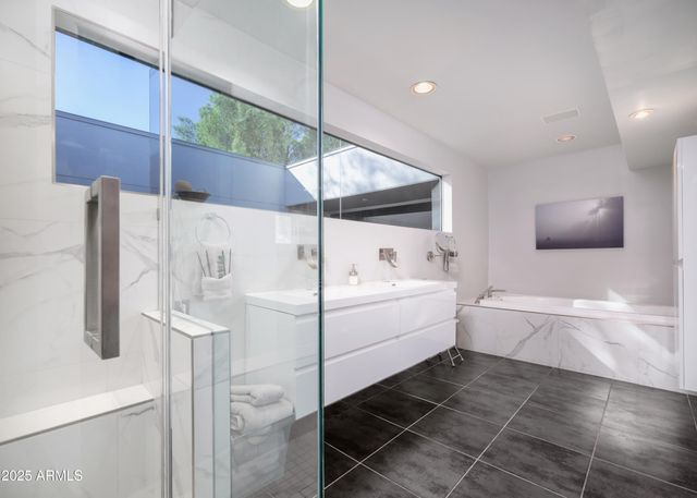 34848 N DESERT RIDGE Drive, Scottsdale, AZ 85262