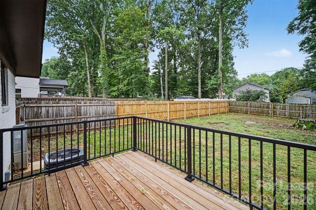 841 Mcarthur Avenue, Charlotte, NC 28206