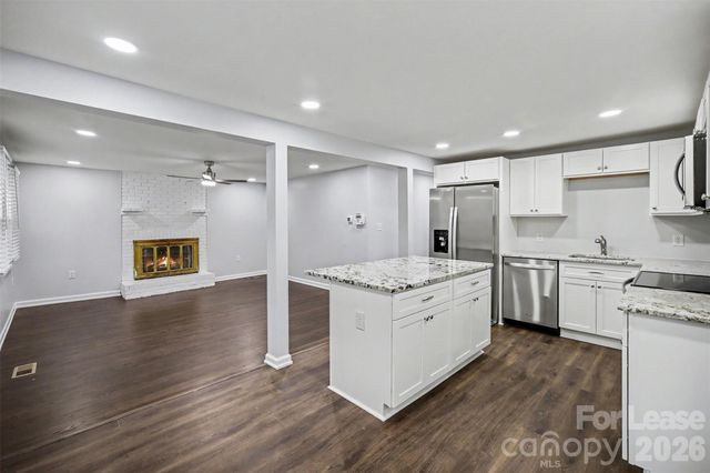 841 Mcarthur Avenue, Charlotte, NC 28206