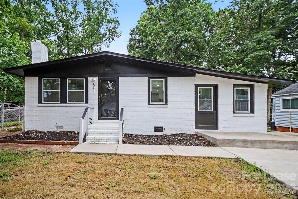 841 Mcarthur Avenue, Charlotte, NC 28206