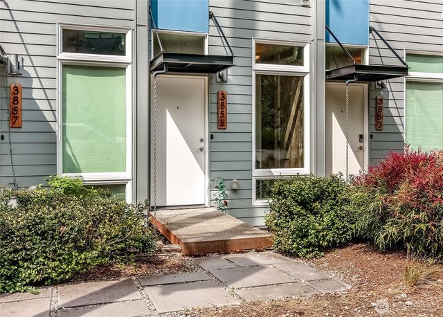 3855 21st Avenue SW, Seattle, WA 98106