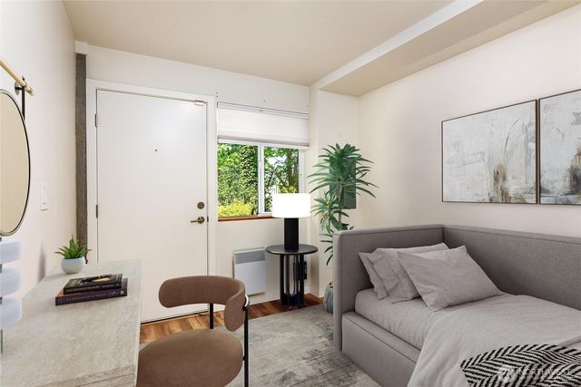 3855 21st Avenue SW, Seattle, WA 98106