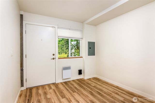 3855 21st Avenue SW, Seattle, WA 98106