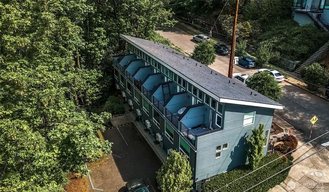 3855 21st Avenue SW, Seattle, WA 98106