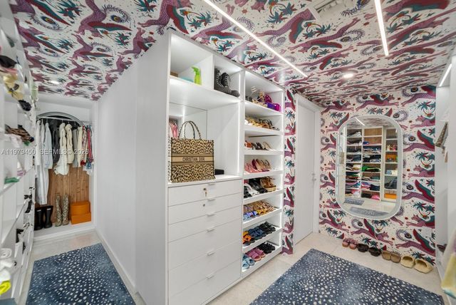 5801 Collins Avenue 1200, Miami Beach, FL 33140