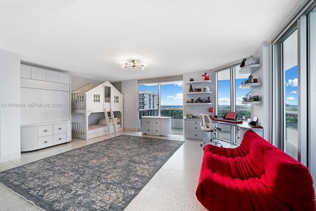 5801 Collins Avenue 1200, Miami Beach, FL 33140
