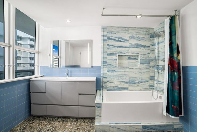 5801 Collins Avenue 1200, Miami Beach, FL 33140