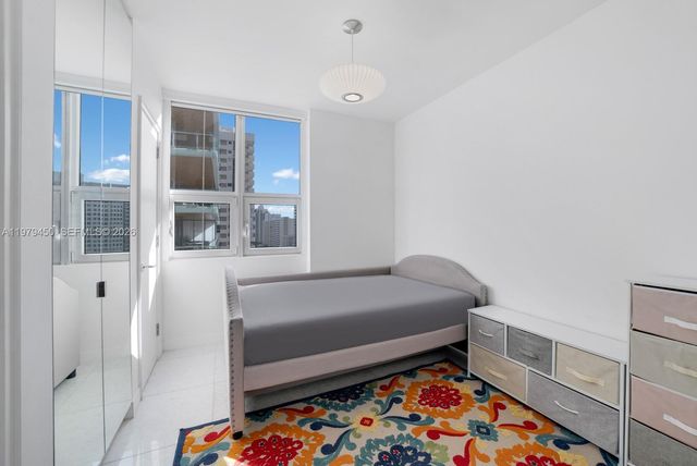 5801 Collins Avenue 1200, Miami Beach, FL 33140
