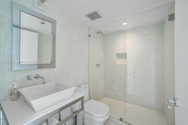 5801 Collins Avenue 1200, Miami Beach, FL 33140