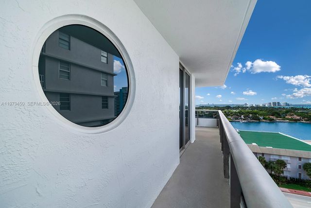 5801 Collins Avenue 1200, Miami Beach, FL 33140
