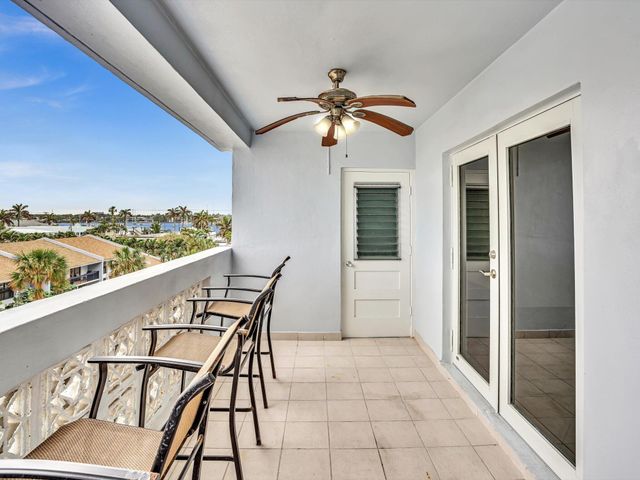 320 S Surf Road 402, Hollywood, FL 33019