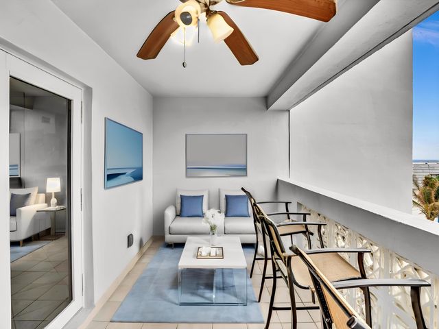 320 S Surf Road 402, Hollywood, FL 33019