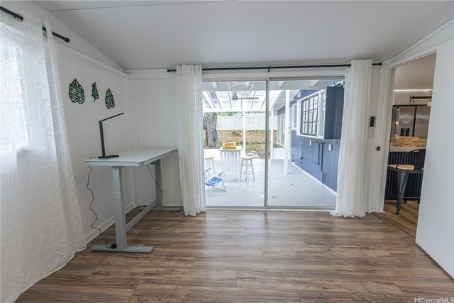 526 Ulumawao Street, Kailua, HI 96734