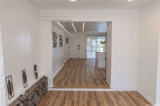 526 Ulumawao Street, Kailua, HI 96734