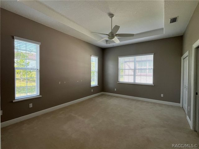 9344 S Deer Park Drive, Homosassa, FL 34446