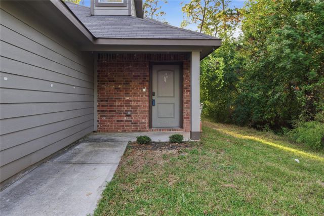 15082 Arrowhead Loop, Willis, TX 77378