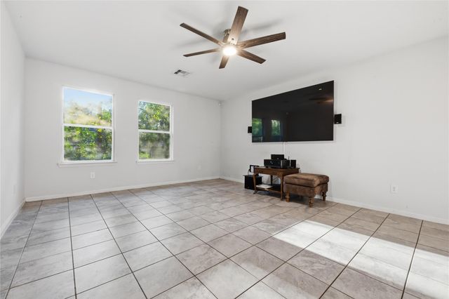 15082 Arrowhead Loop, Willis, TX 77378