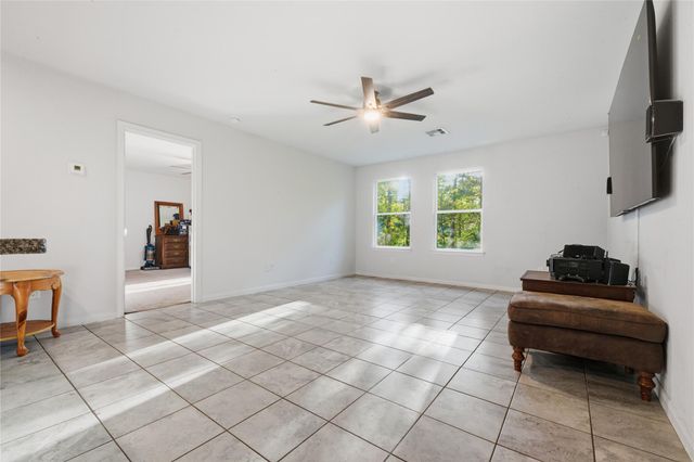 15082 Arrowhead Loop, Willis, TX 77378