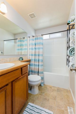 11488 W Concord River Way, Nampa, ID 83686
