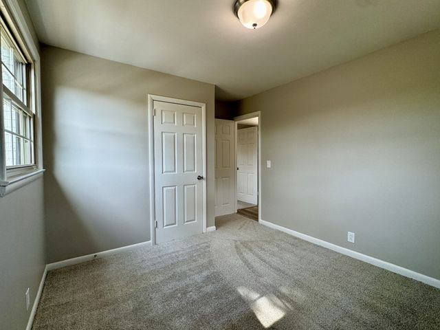 3074 Richmond Hill Dr, Nashville, TN 37207